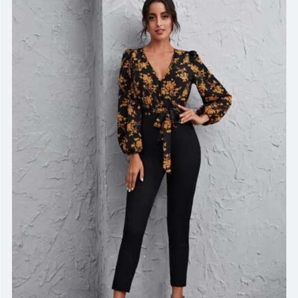 SHEIN Pants - SHEIN Lantern Sleeve Self Belted Floral Jumpsuit size S